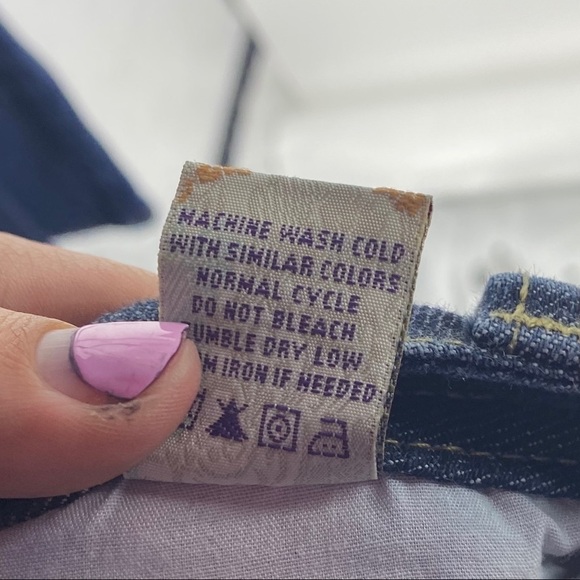 American Rag Dark Wash Button Flap Skinny Jeans Size 3 - Picture 5 of 5